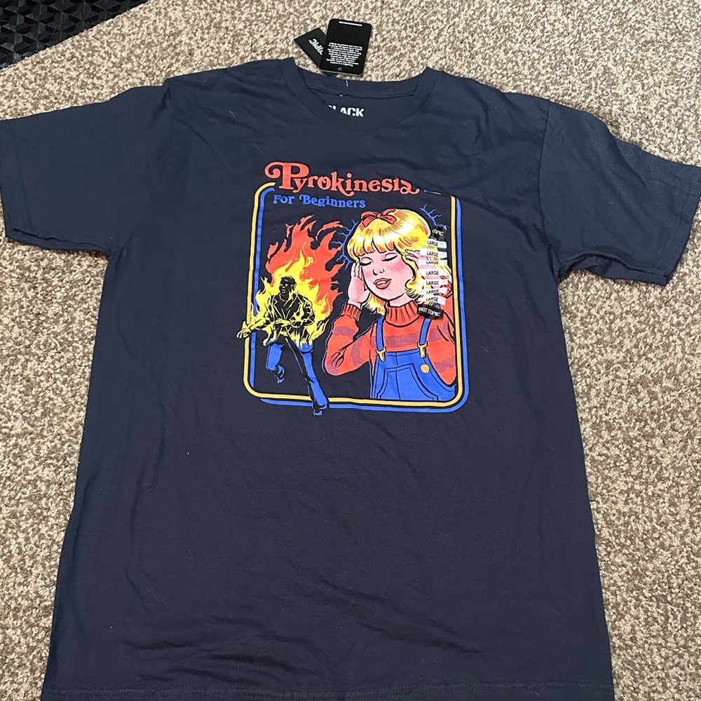 NWT Mens Graphic Tee
